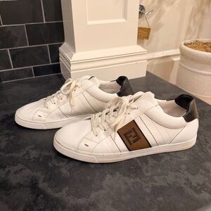 Fendi White Leather Low-Top Sneakers with Brown Logo Panel and Black Heel